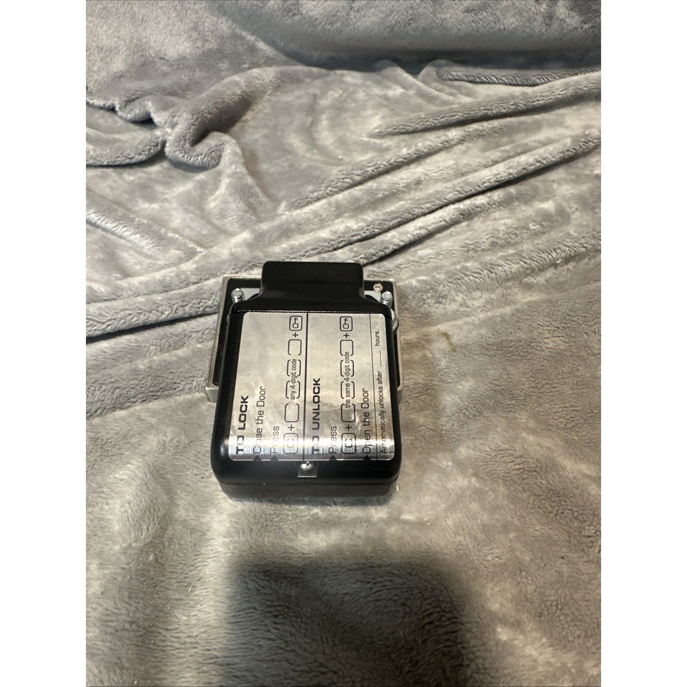 Lockup Digilock Employee Keypad - Picture 3 of 3
